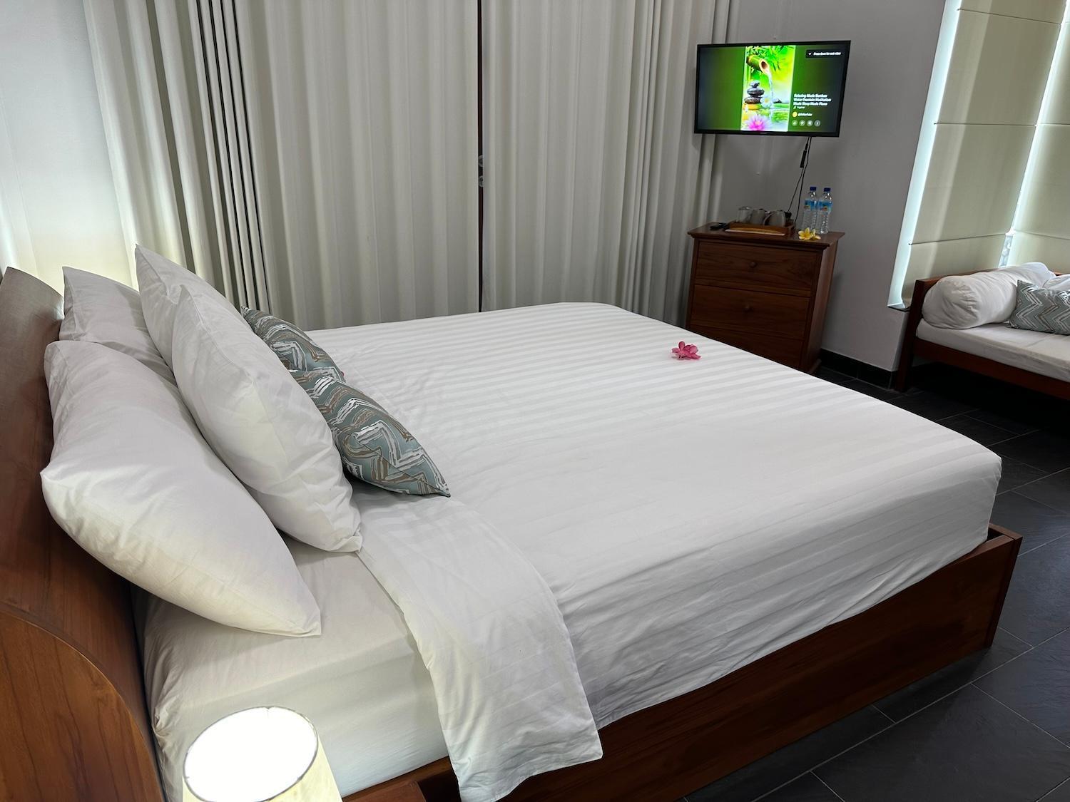 Bale Solah Lombok Holiday Resort Senggigi Exteriör bild