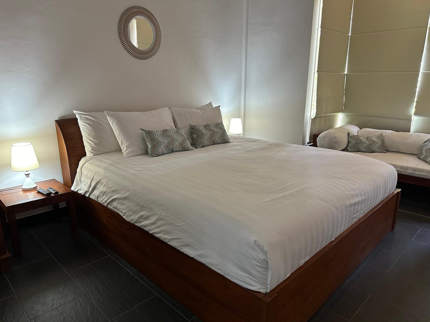 Bale Solah Lombok Holiday Resort Senggigi Exteriör bild