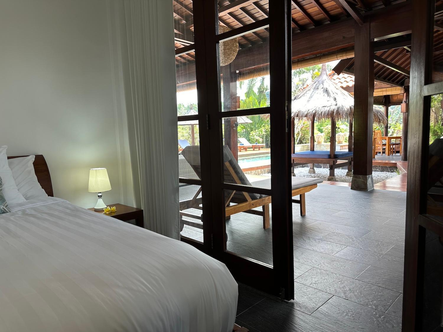 Bale Solah Lombok Holiday Resort Senggigi Exteriör bild