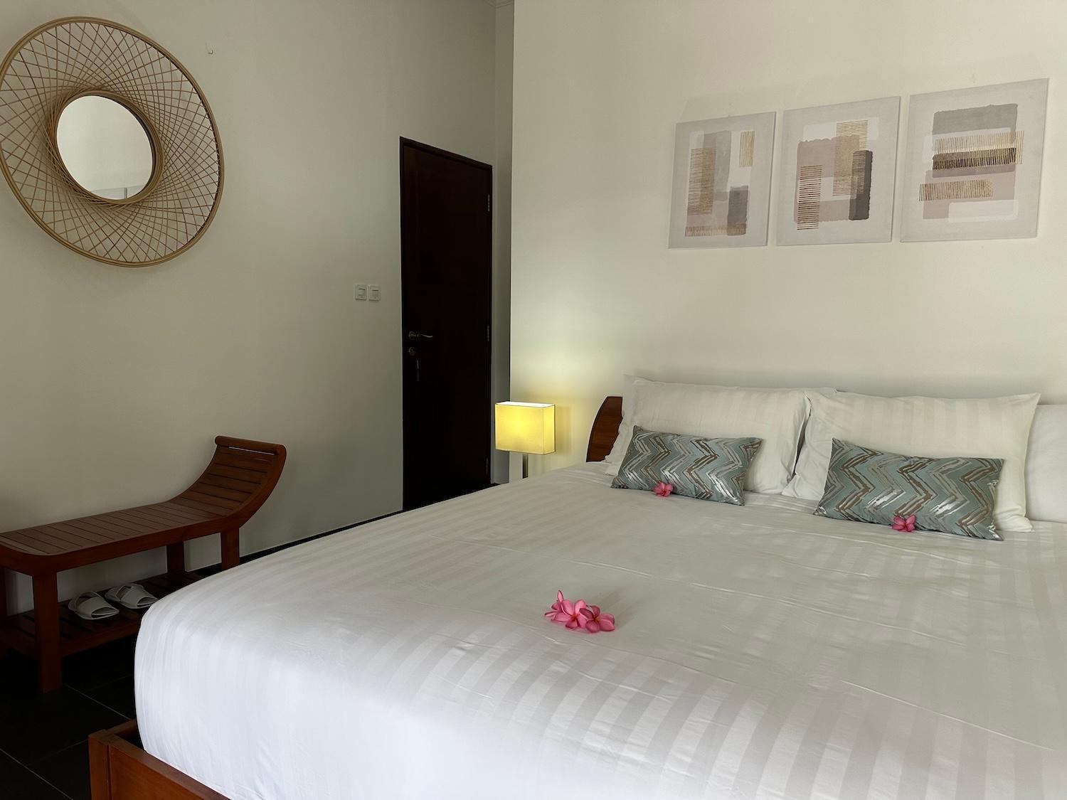 Bale Solah Lombok Holiday Resort Senggigi Exteriör bild